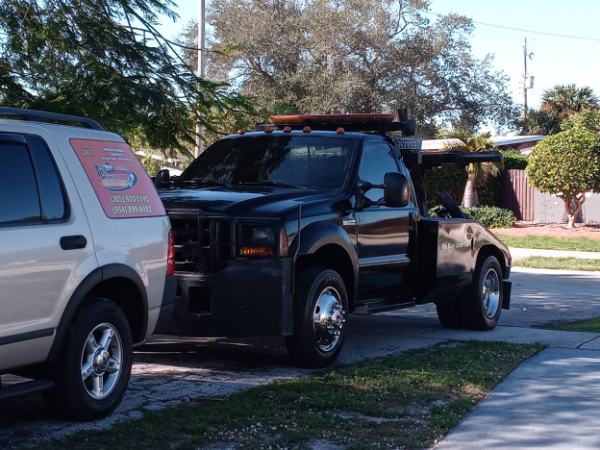 Tri County Lockout & Towing LLC Image